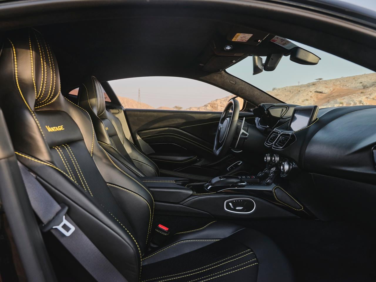 Aston Martin Vantage, luxury car rental in Dubai, photo 6