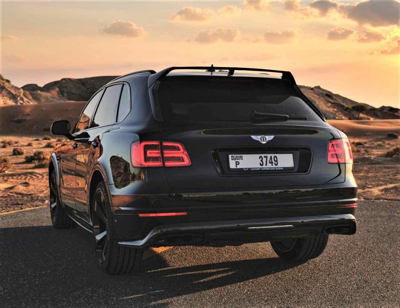 Bentley Bentayga, luxury car rental in Dubai, photo 3