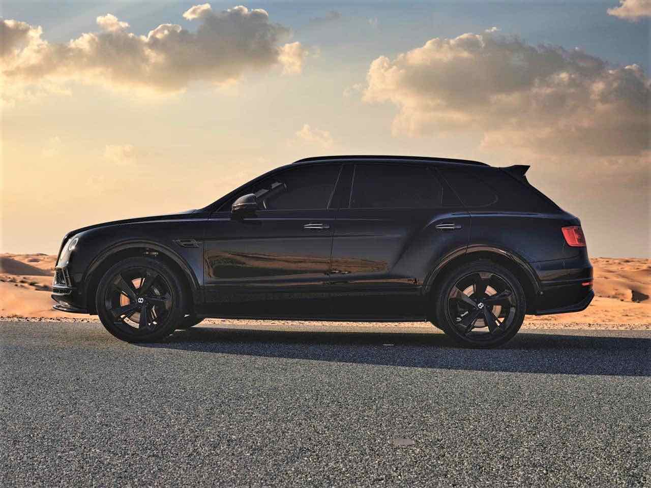 Bentley Bentayga, luxury car rental in Dubai, photo 4
