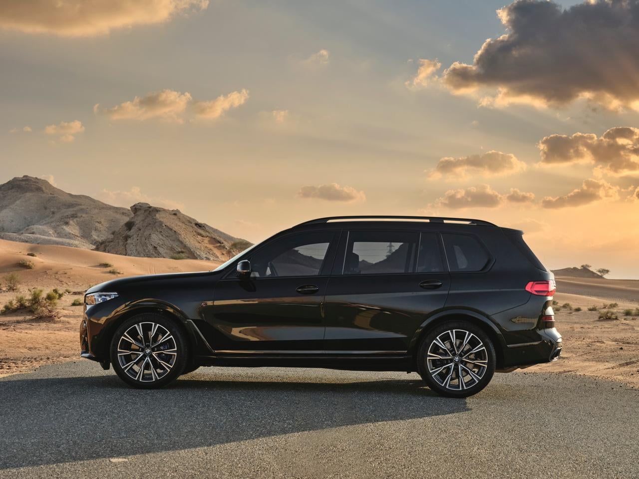 BMW X7 M Sport for rent in Dubai, photo 4