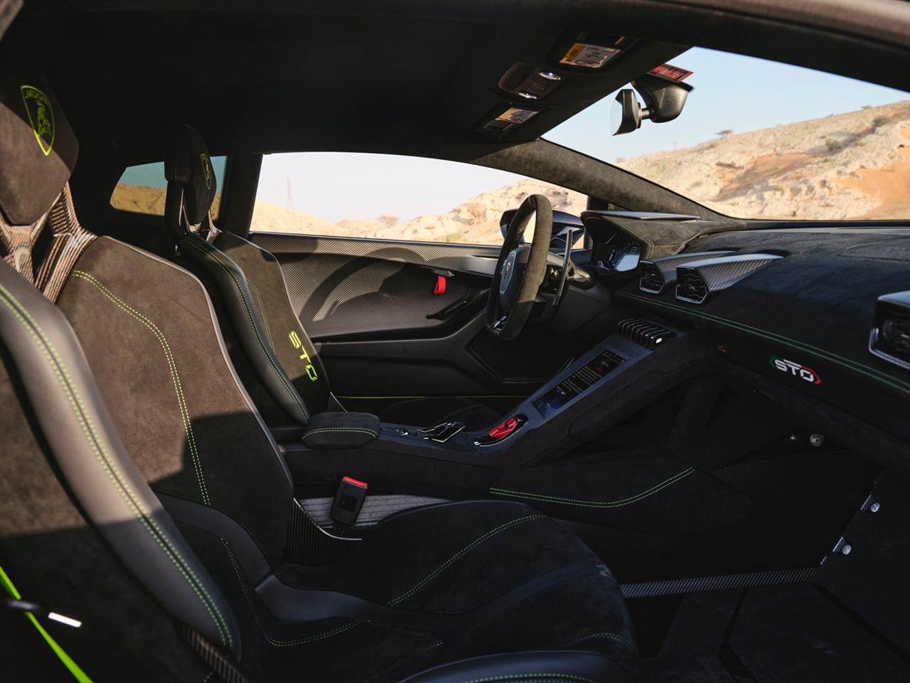 Lamborghini Huracan STO, luxury car rental in Dubai, photo 6