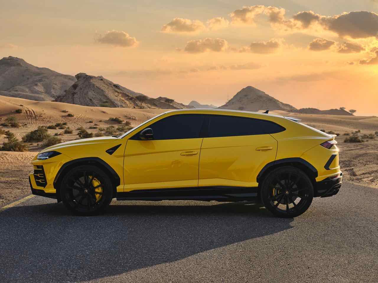 Lamborghini Urus, luxury car rental in Dubai, photo 3