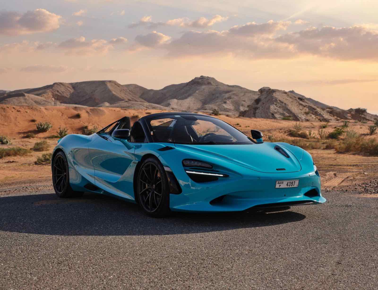 McLaren 750S Spyder, luxury car rental in Dubai
