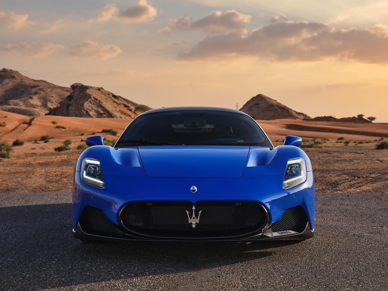 Maserati MC20 for rent in Dubai, photo 4