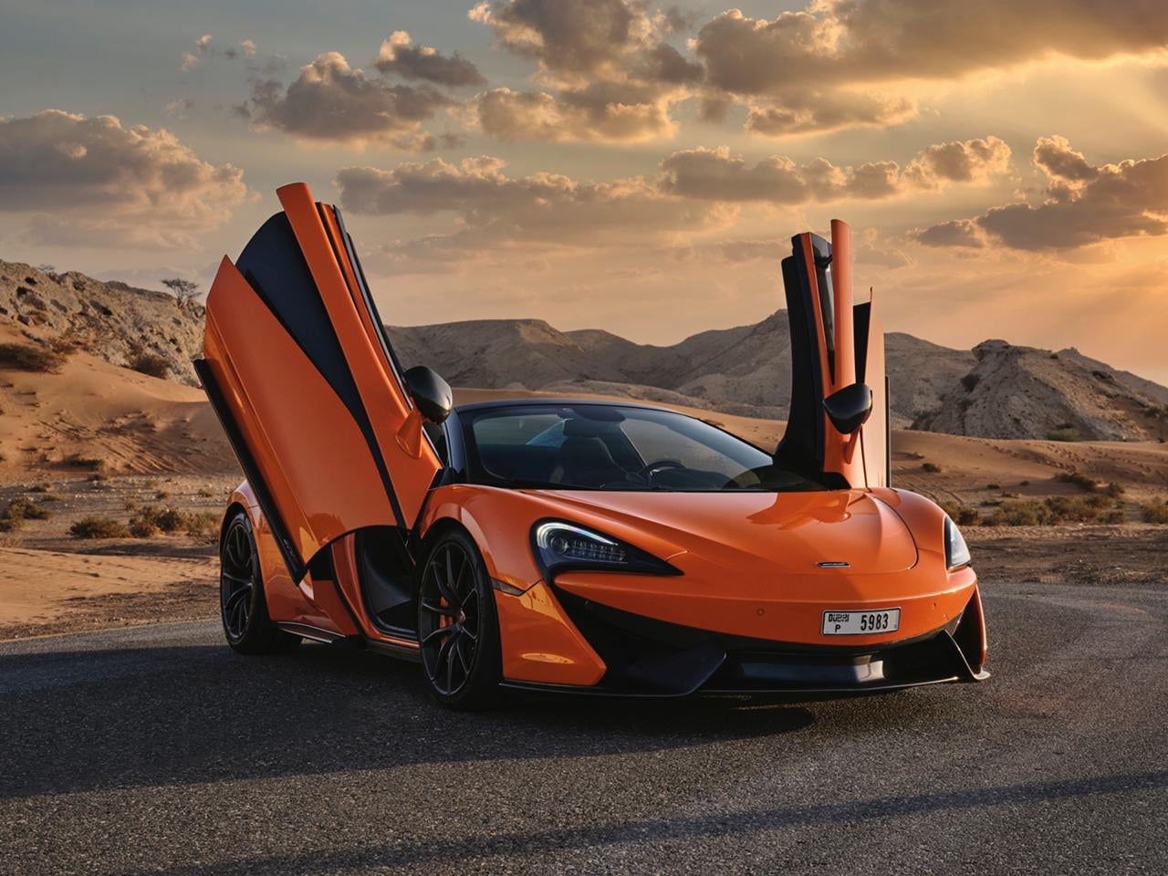 McLaren 570S Spyder, luxury car rental in Dubai