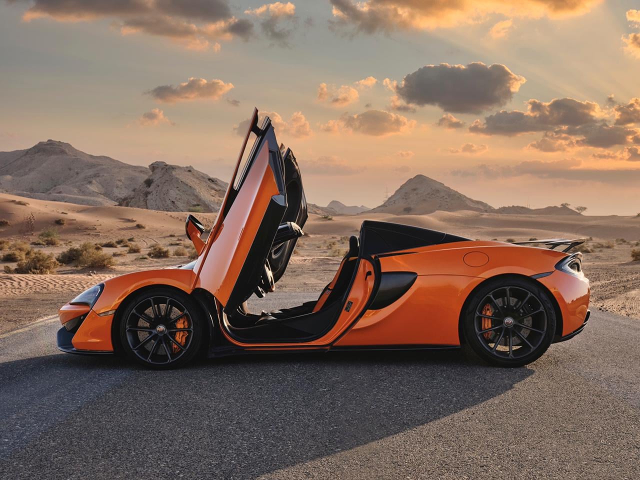 McLaren 570S Spyder for rent in Dubai, photo 2