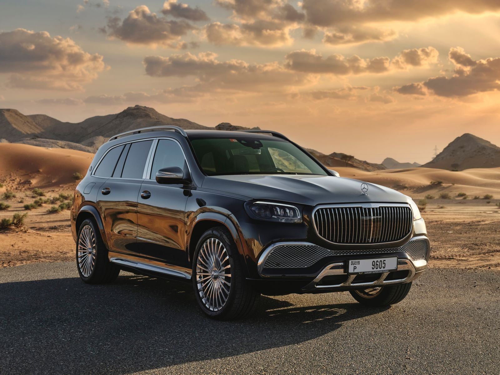 Mercedes-Maybach GLS 600, luxury car rental in Dubai