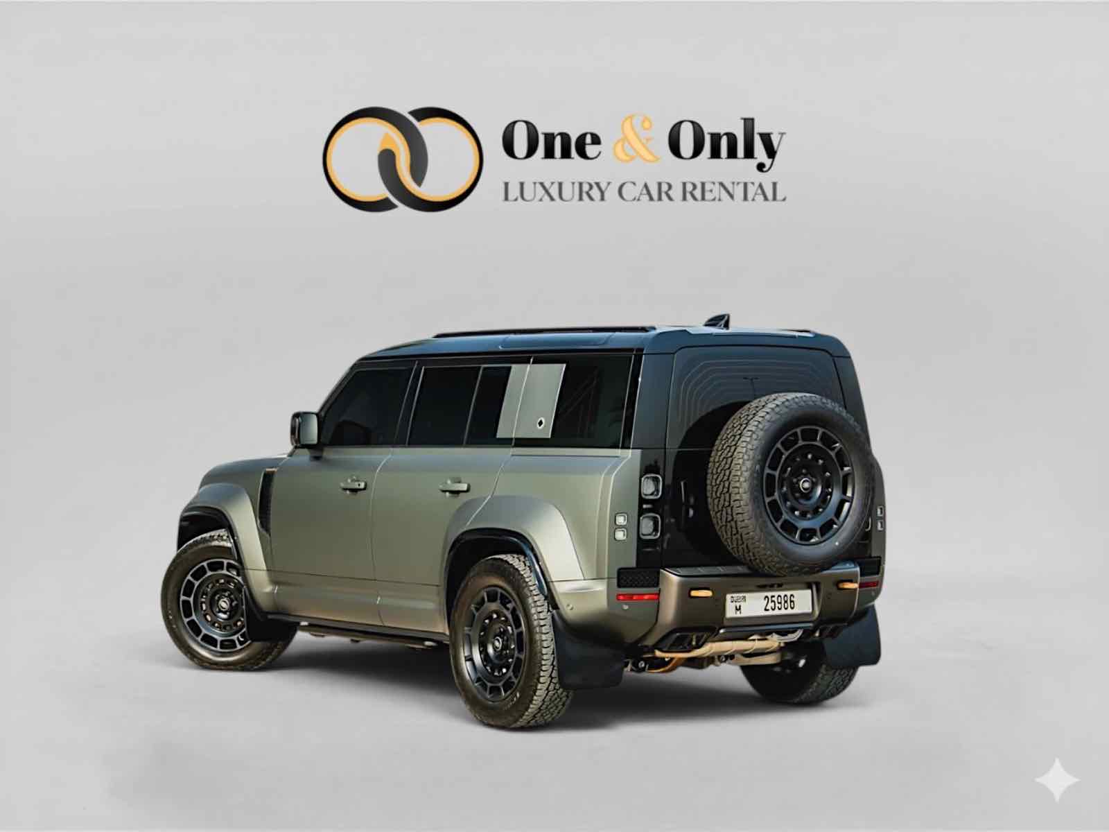 Defender OCTA for rent in Dubai, photo 2