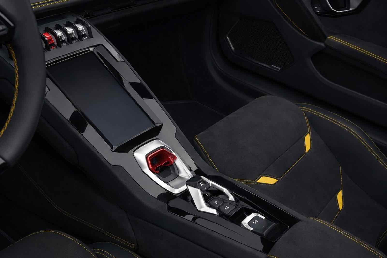 Lamborghini Evo Spider for rent in Dubai, photo 7