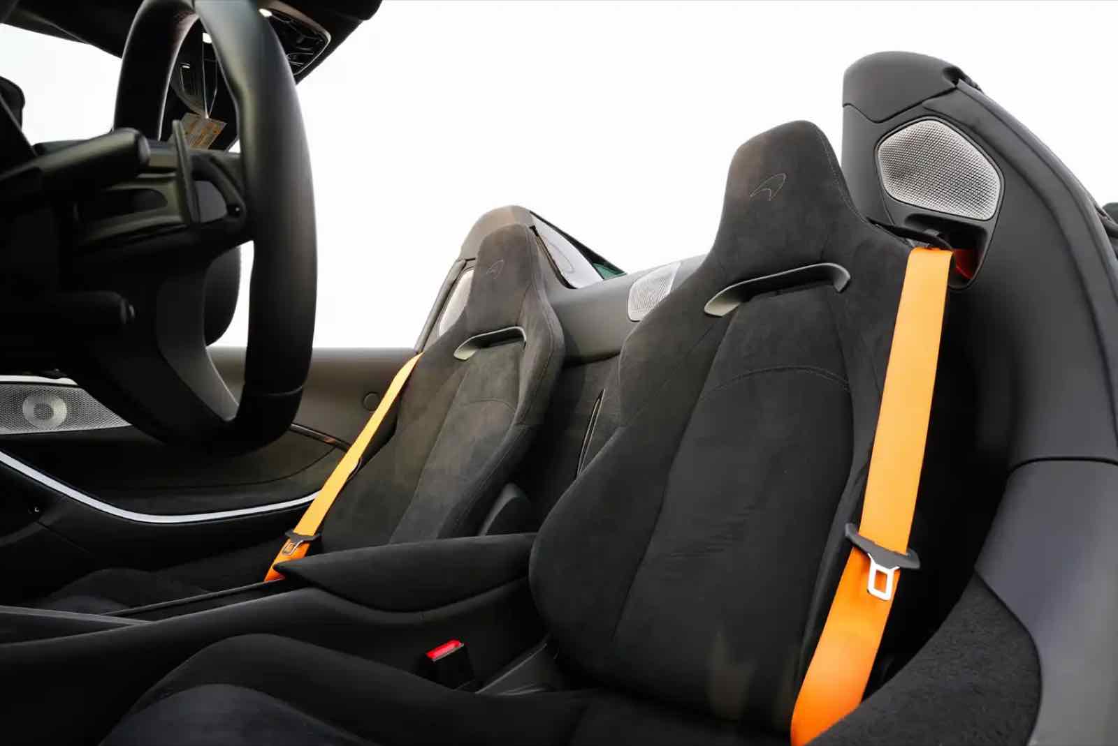 McLaren Artura Spider for rent in Dubai, photo 6