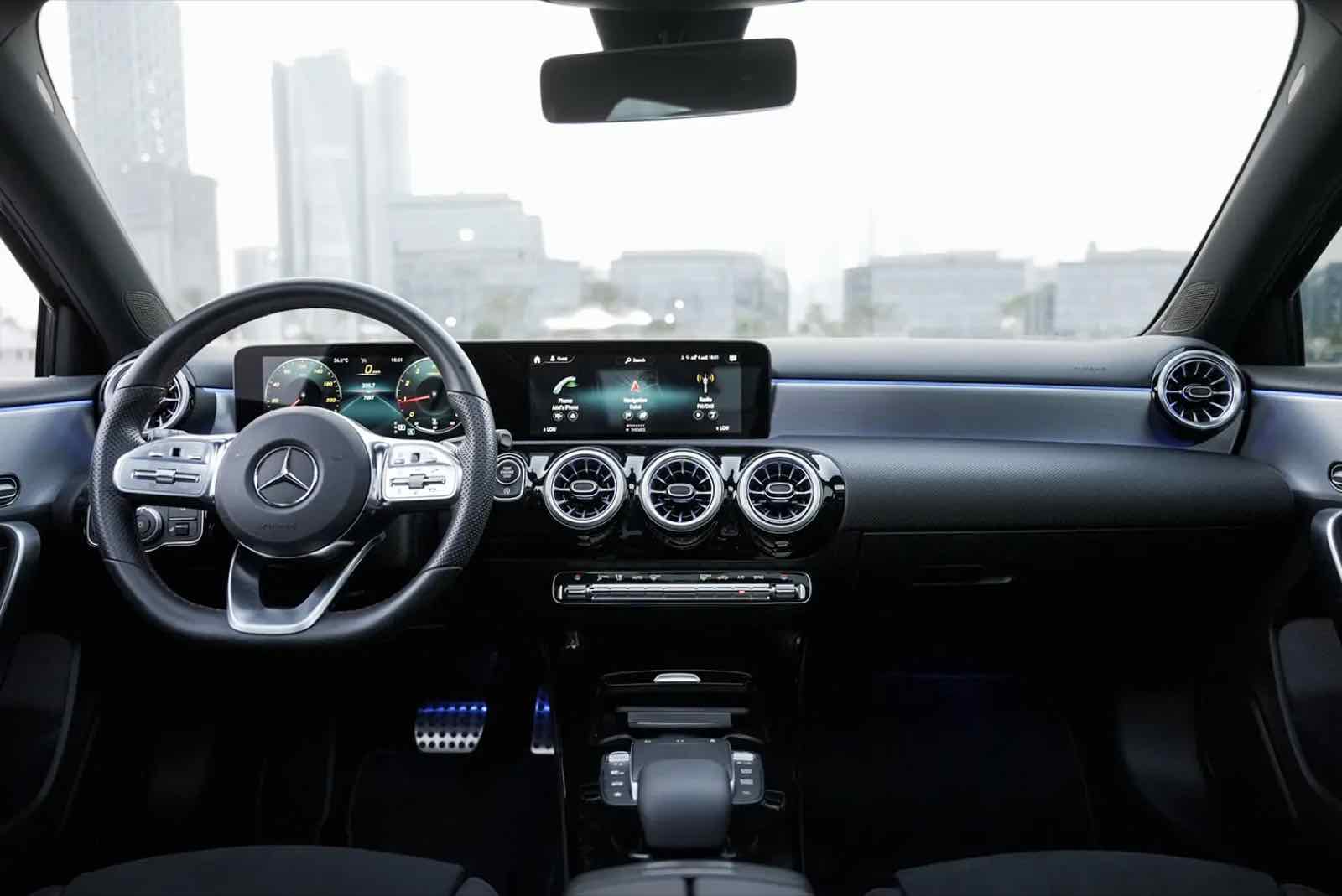 Mercedes A200 for rent in Dubai, photo 3