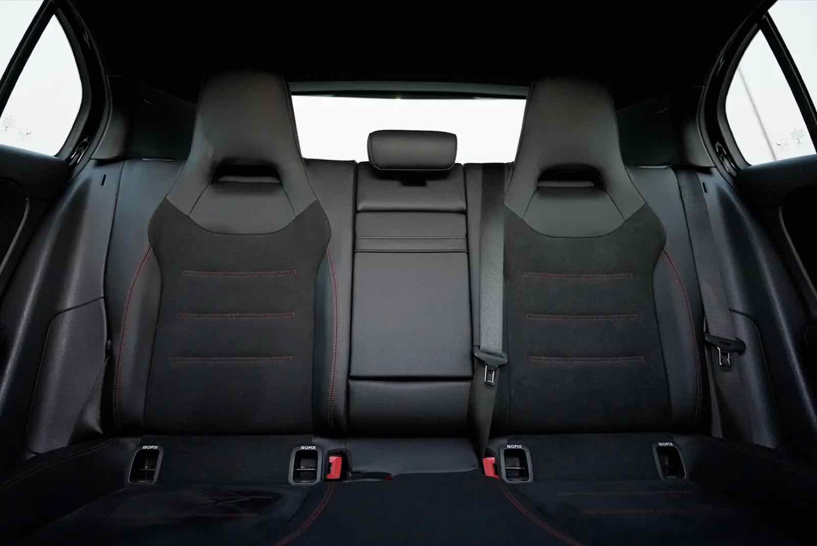 Mercedes A200 for rent in Dubai, photo 5
