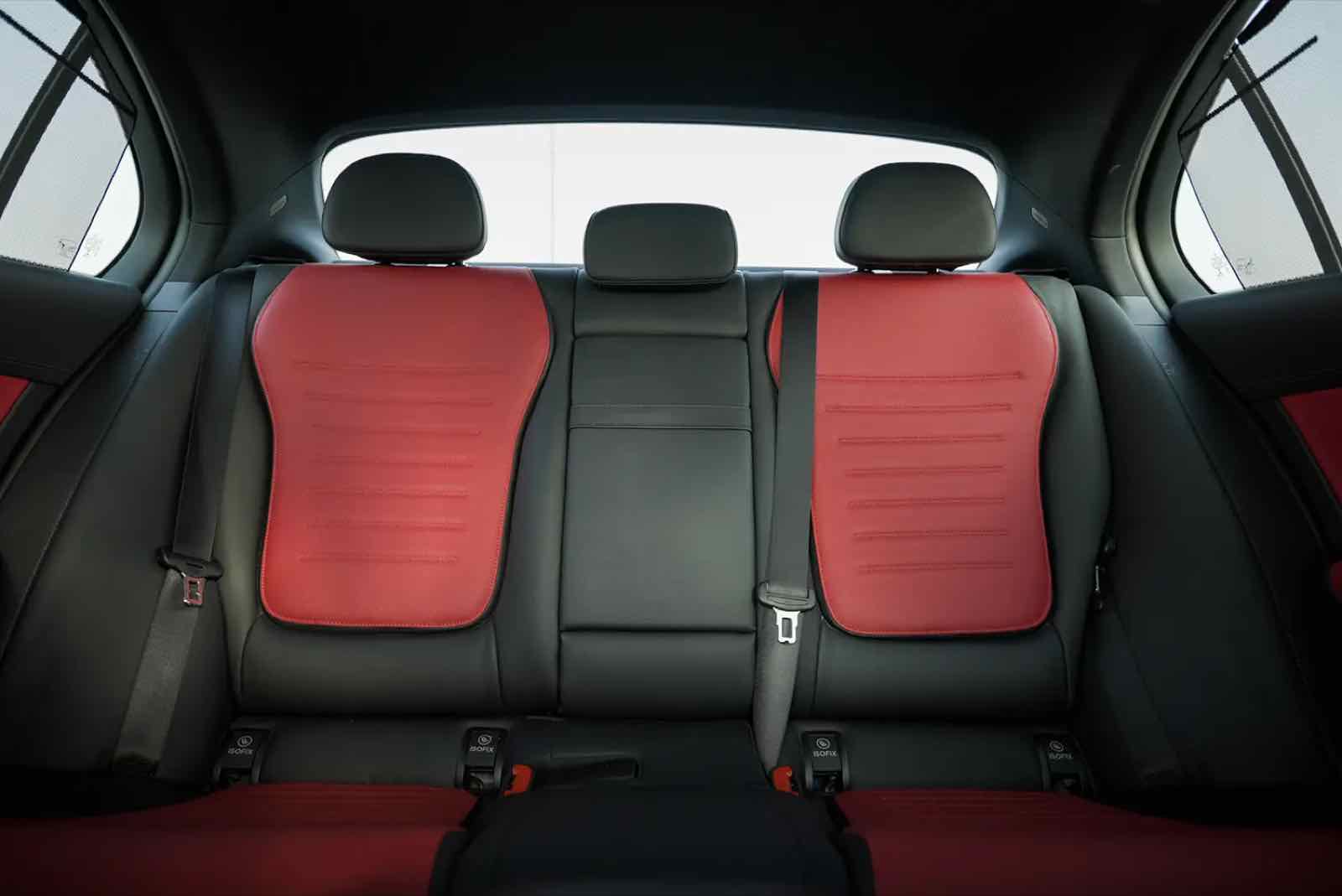 Mercedes C200 for rent in Dubai, photo 6