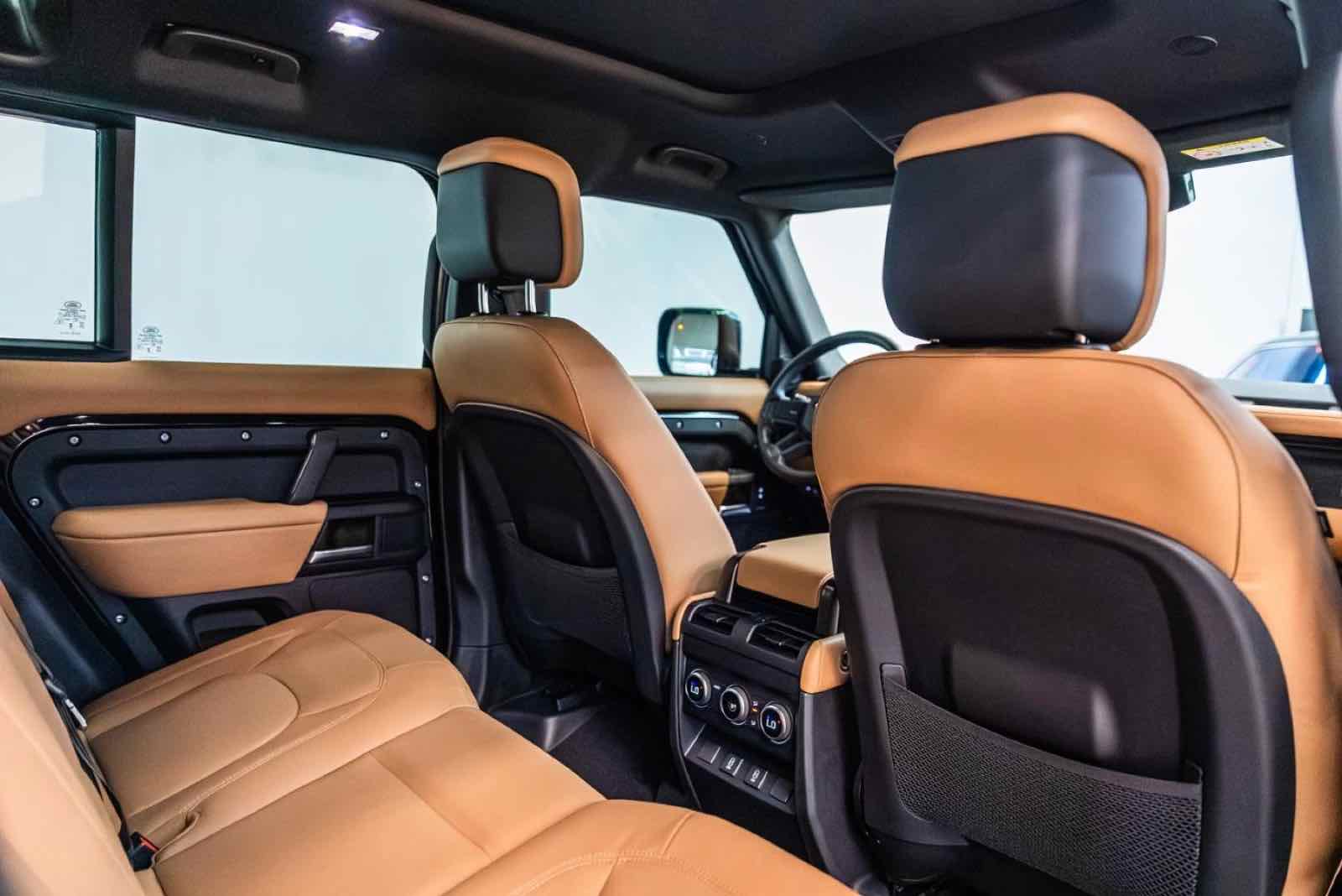 Range Rover Defender for rent in Dubai, photo 3