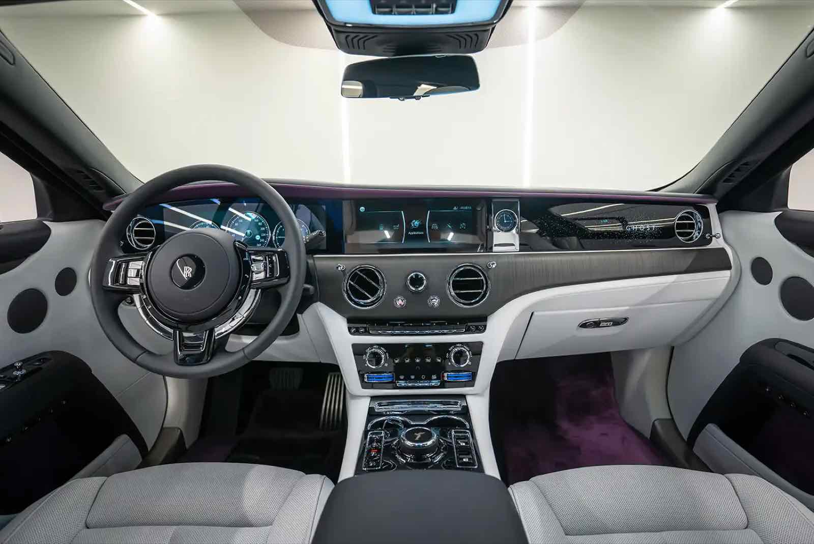 Rolls Royce Ghost for rent in Dubai, photo 3