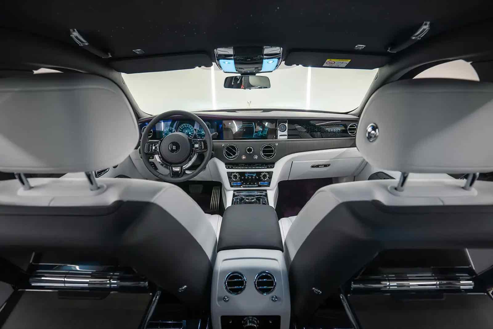 Rolls Royce Ghost for rent in Dubai, photo 4