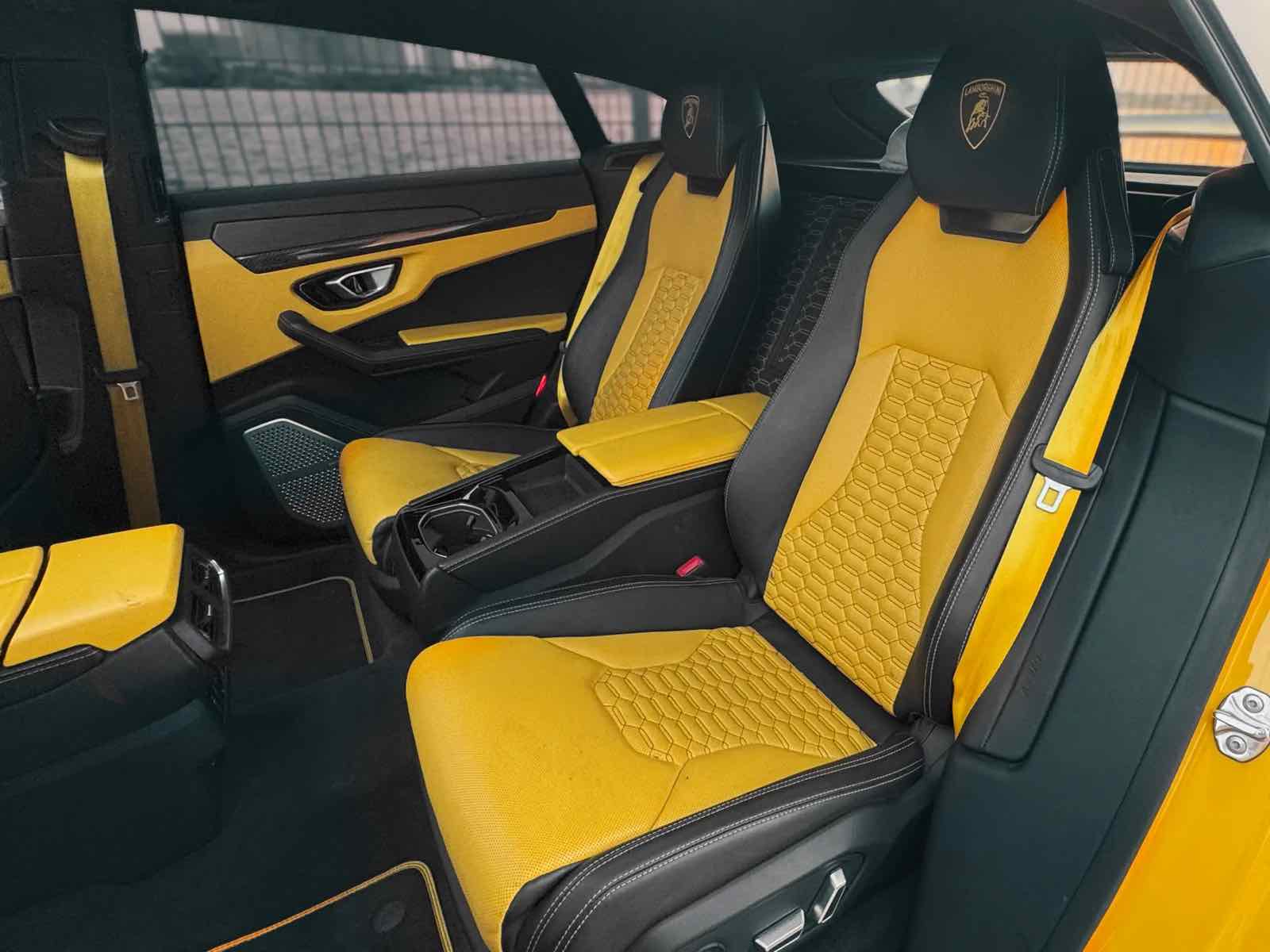 Urus Mansory Original for rent in Dubai, photo 10
