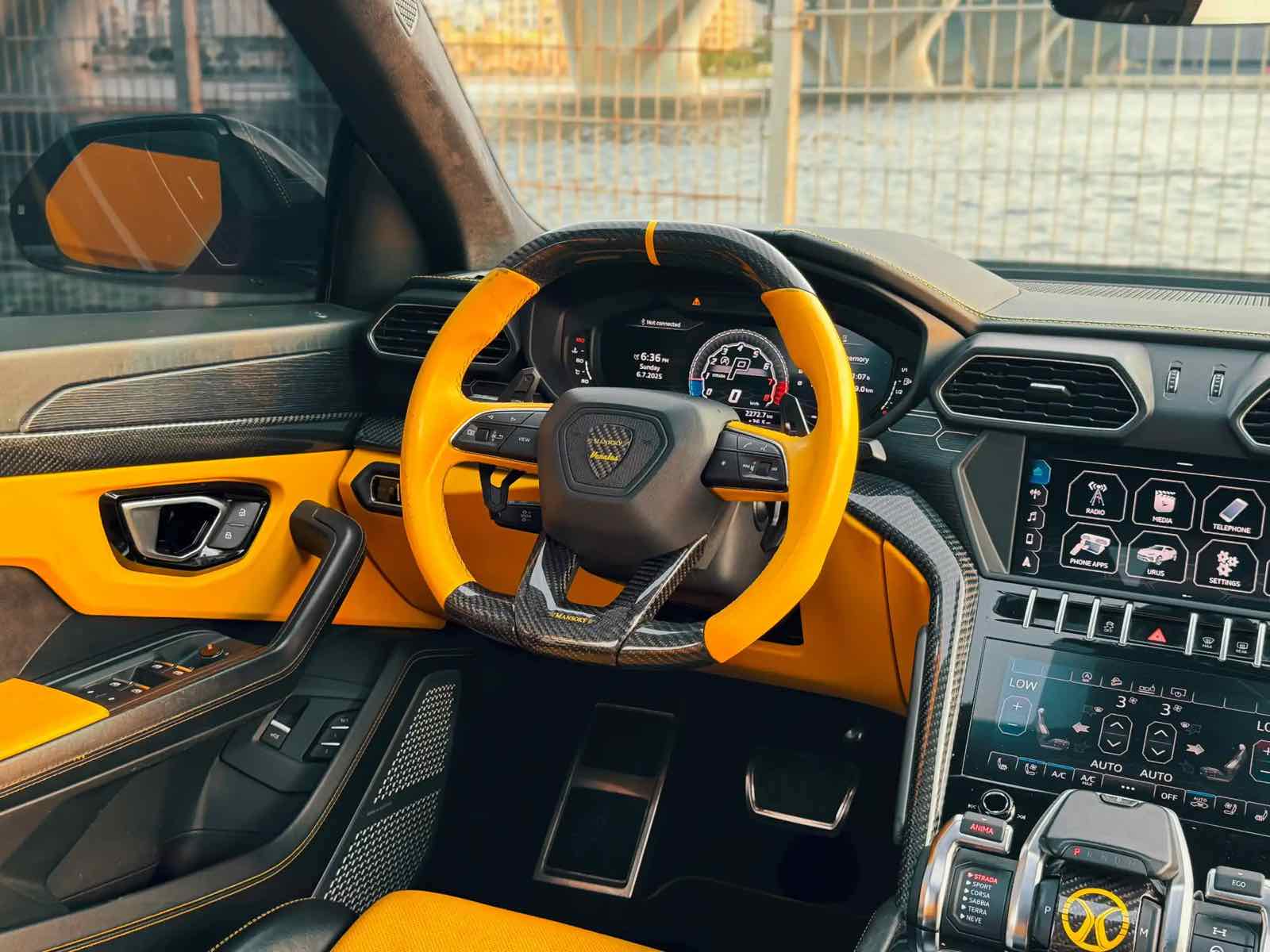 Urus Mansory Original for rent in Dubai, photo 6