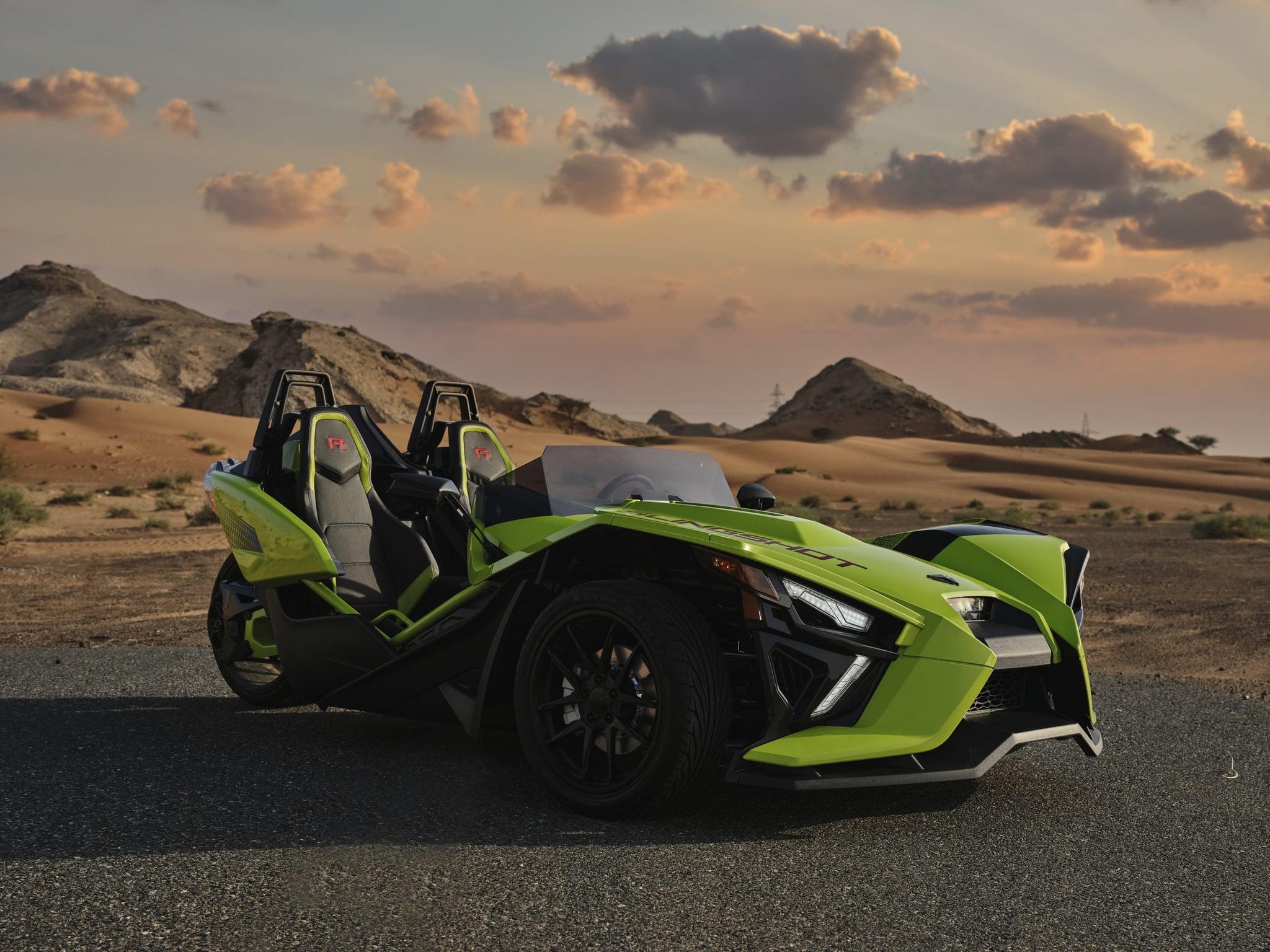 Polaris Slingshot R, luxury car rental in Dubai