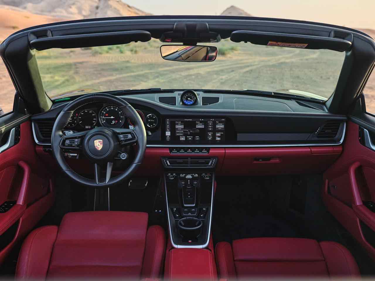 Porsche 911 Carrera, luxury car rental in Dubai, photo 1
