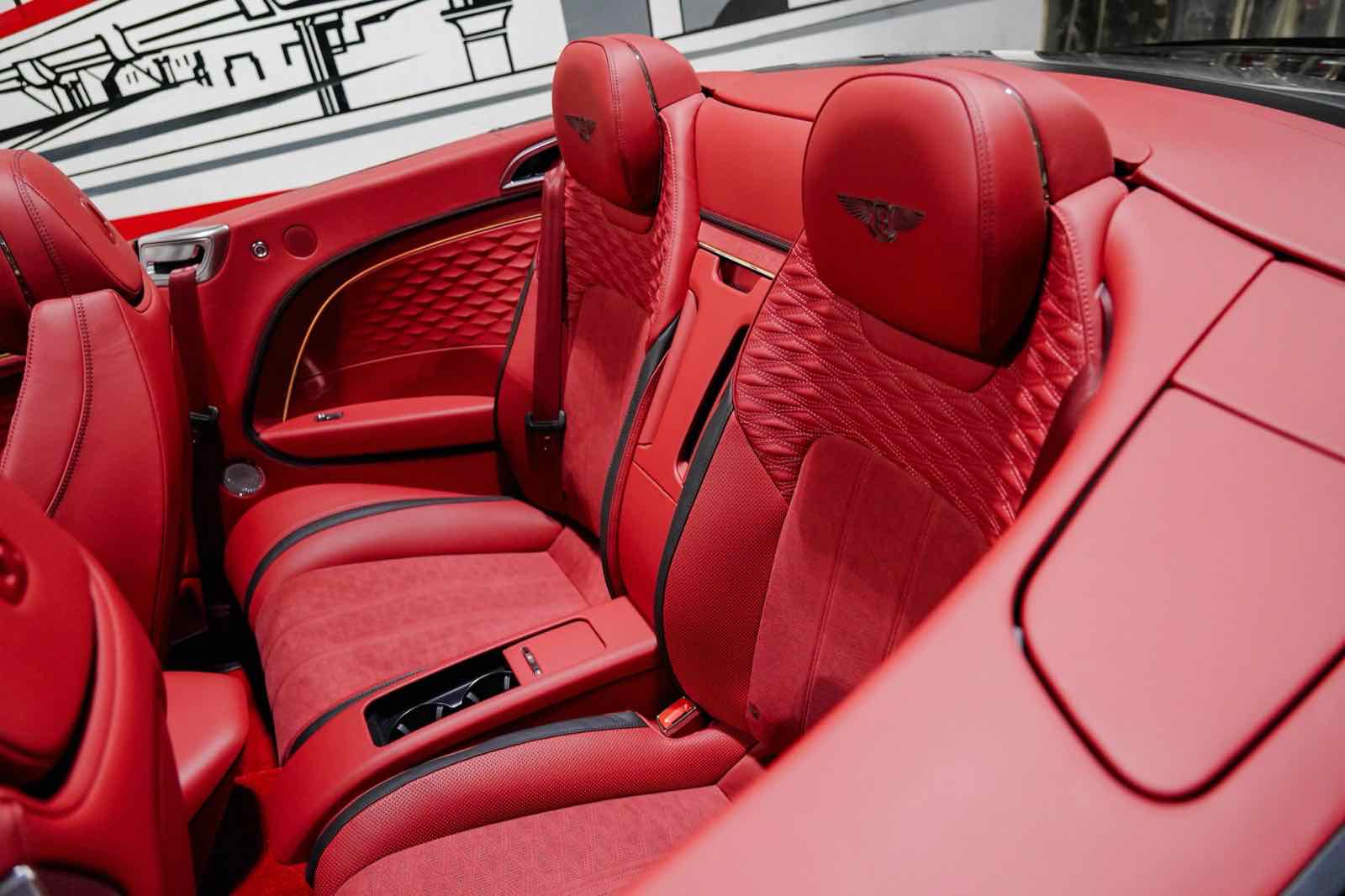 Bentley GTC First Edition Speed (Hybrid) for rent in Dubai, photo 8