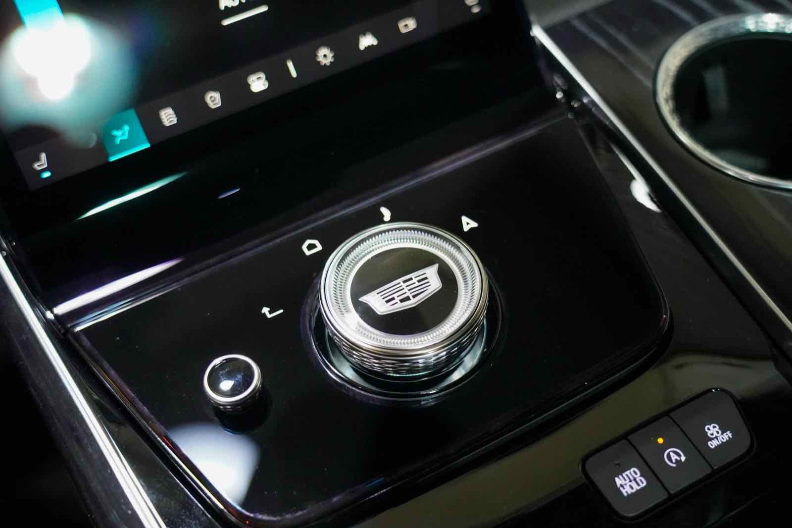 Cadillac Escalade ESV for rent in Dubai, photo 5