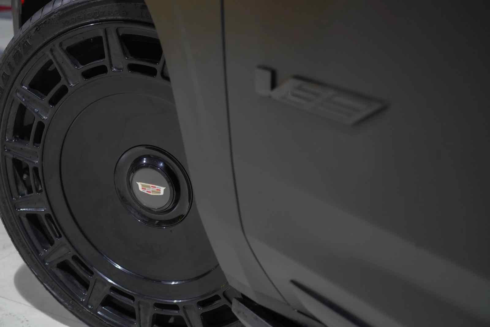 Cadillac Escalade V for rent in Dubai, photo 8