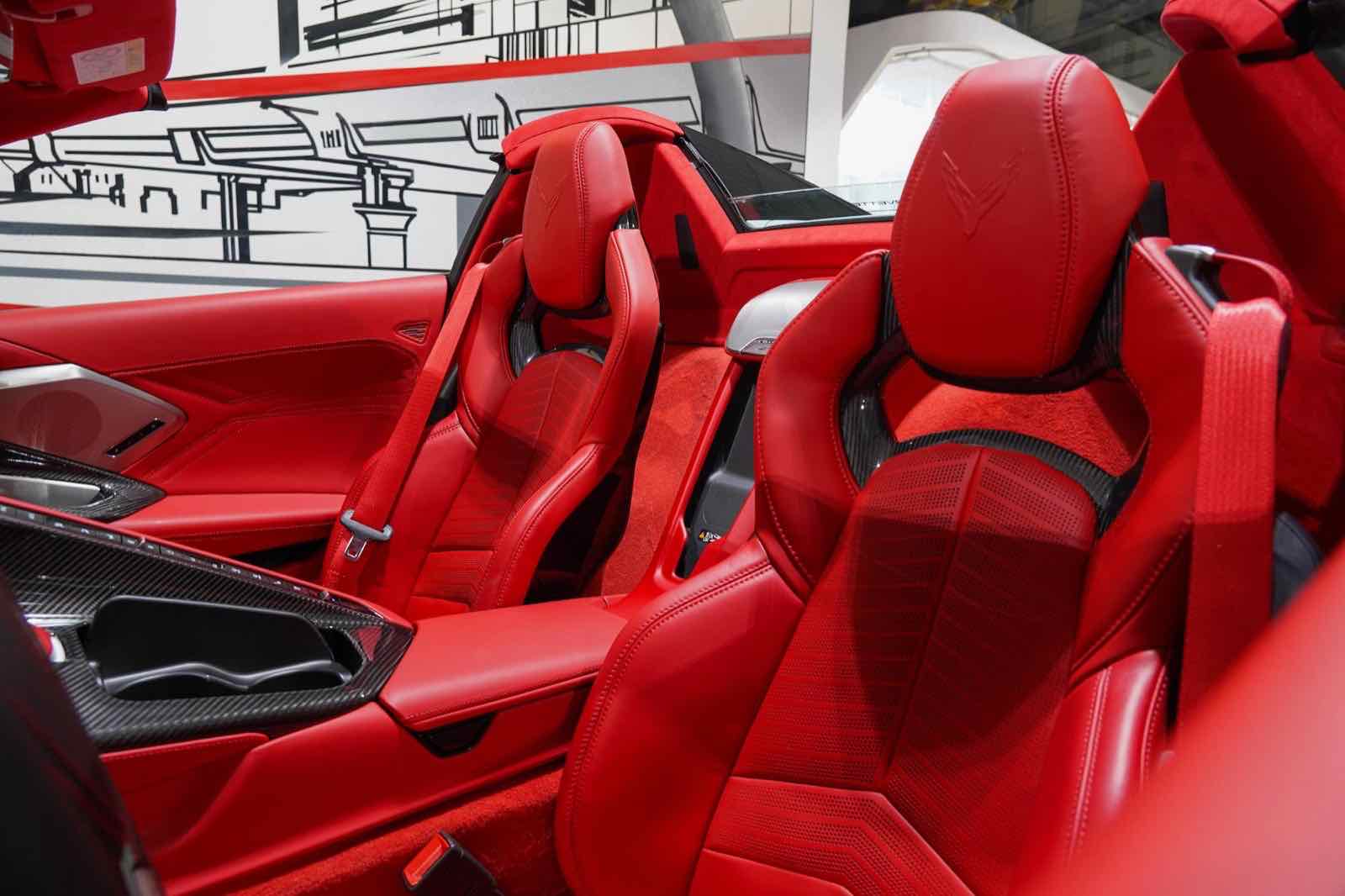 Chevrolet Corvette Stingray C8 Z06 for rent in Dubai, photo 4