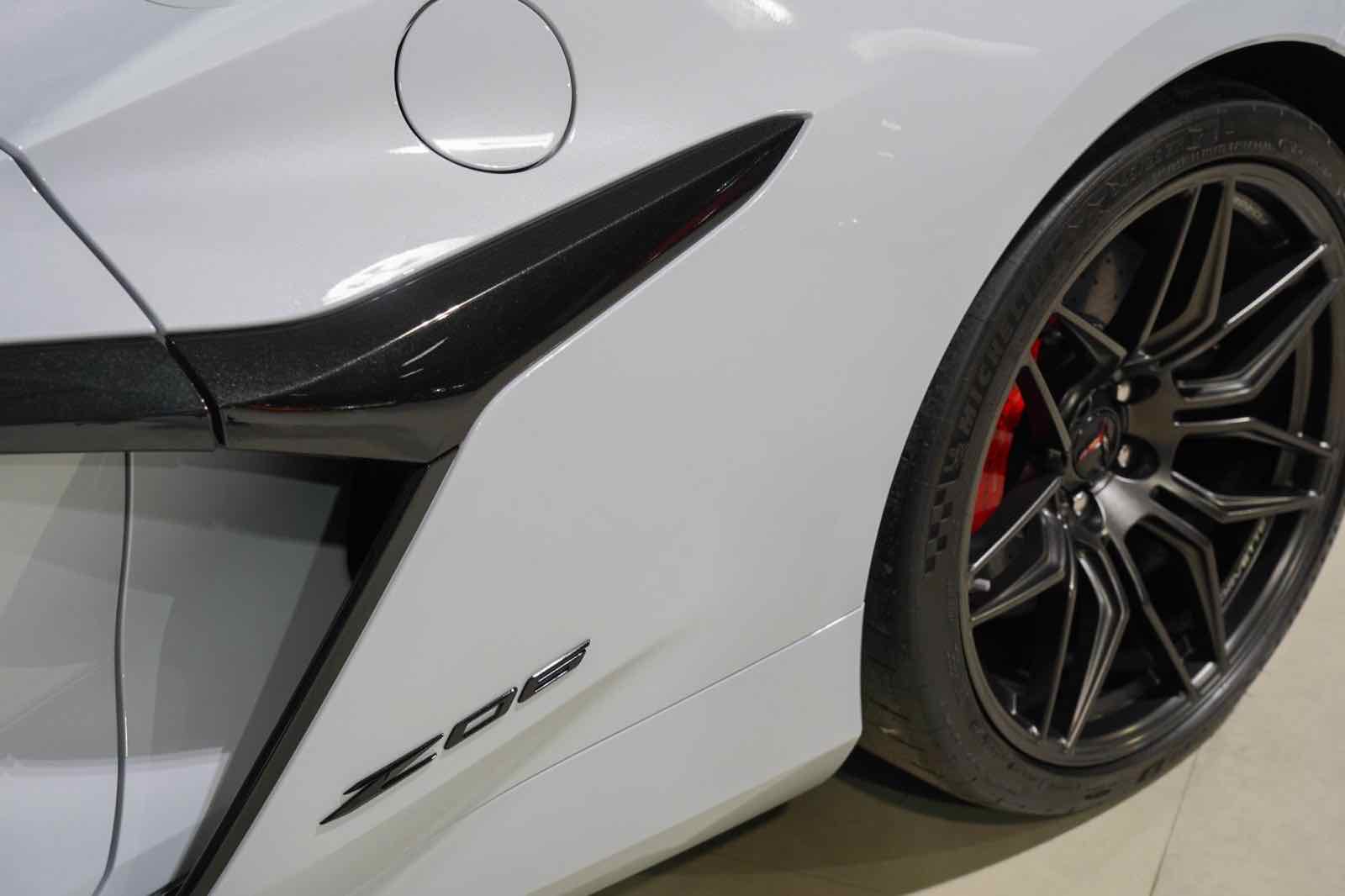 Chevrolet Corvette Stingray C8 Z06 for rent in Dubai, photo 8
