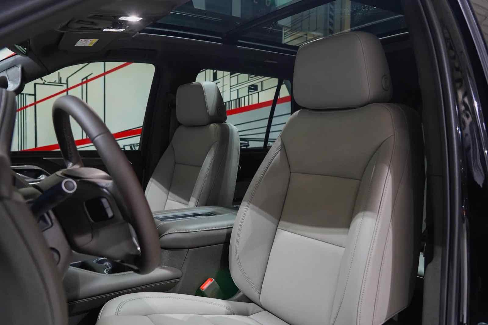 Chevrolet Tahoe LT for rent in Dubai, photo 4