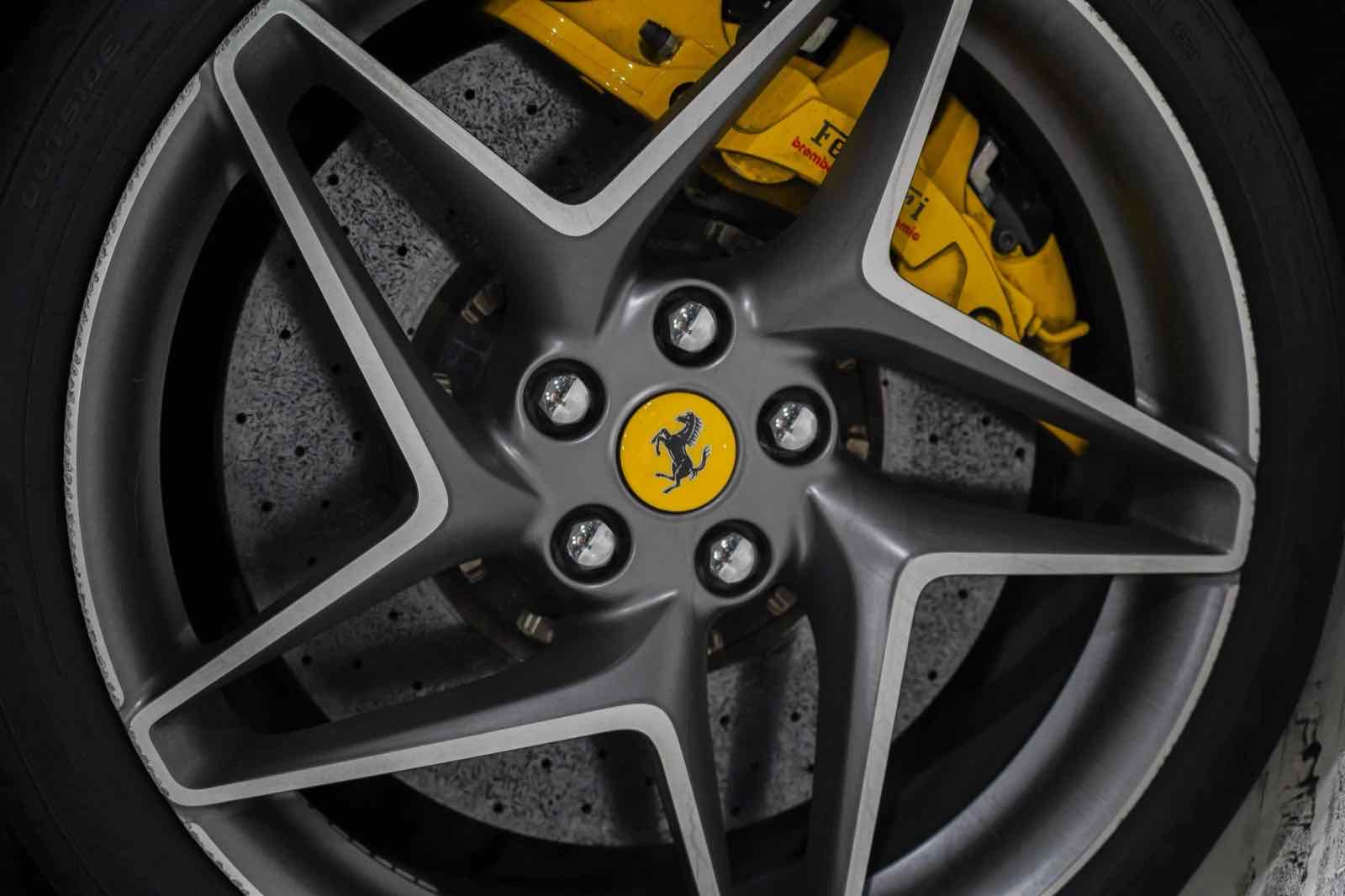 Ferrari F8 Spider for rent in Dubai, photo 11