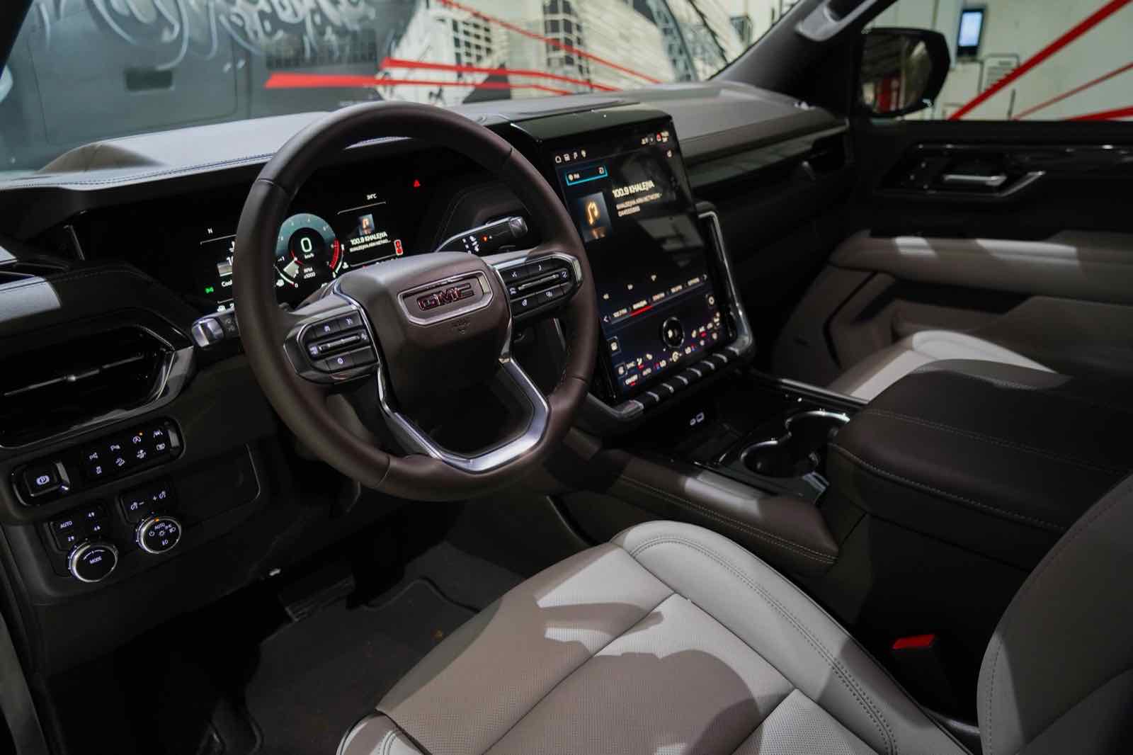 GMC Yukon Elevation for rent in Dubai, photo 3