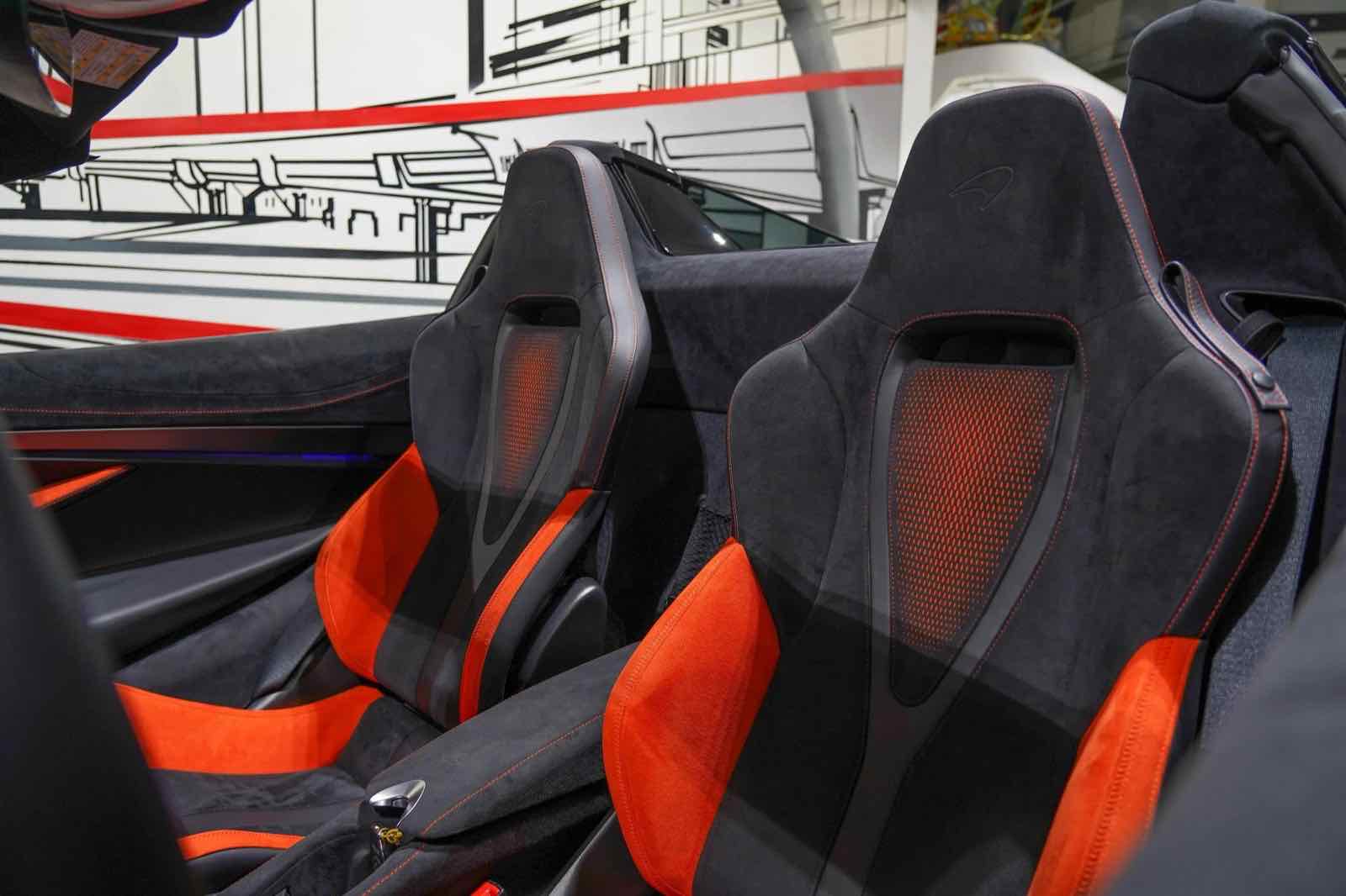 McLaren 750s Spider for rent in Dubai, photo 4