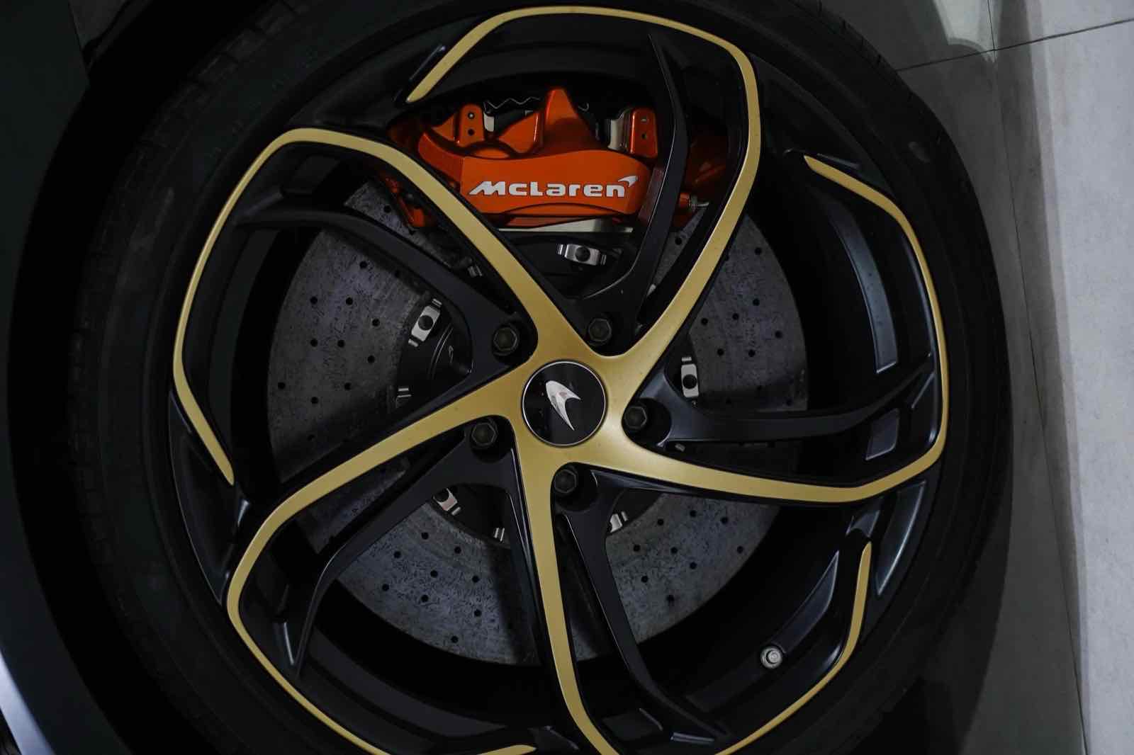 McLaren 750s Spider for rent in Dubai, photo 5