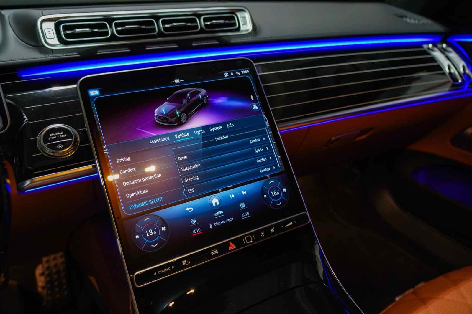 Mercedes S500 4MATIC (Hybrid) for rent in Dubai, photo 4