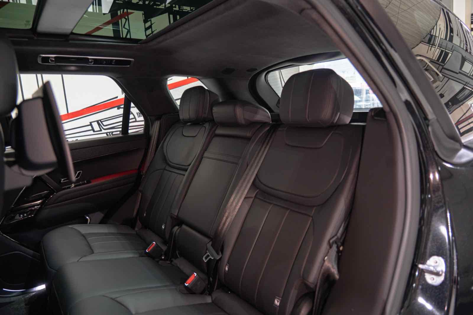 Range Rover Sport Autobiography for rent in Dubai, photo 7