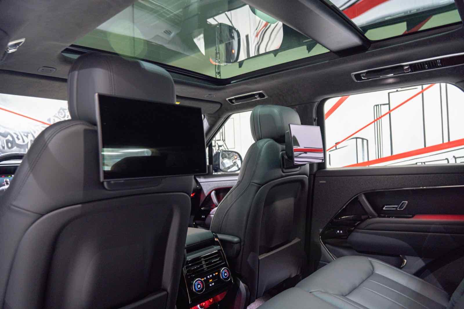 Range Rover Sport Autobiography for rent in Dubai, photo 8