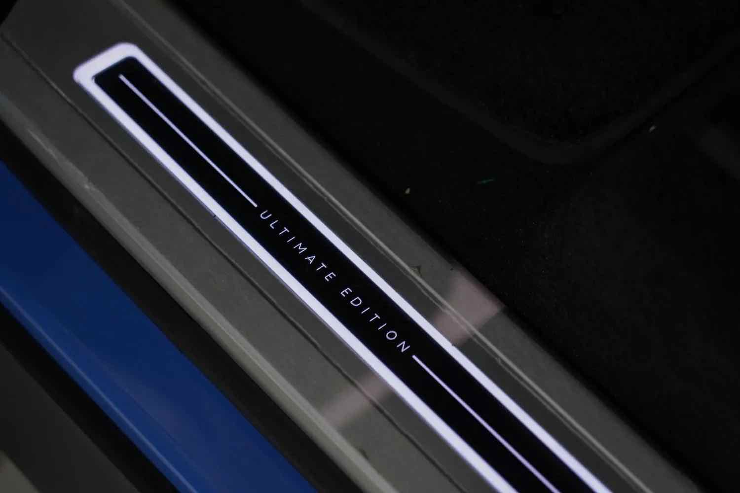 Range Rover Sport SVR for rent in Dubai, photo 5