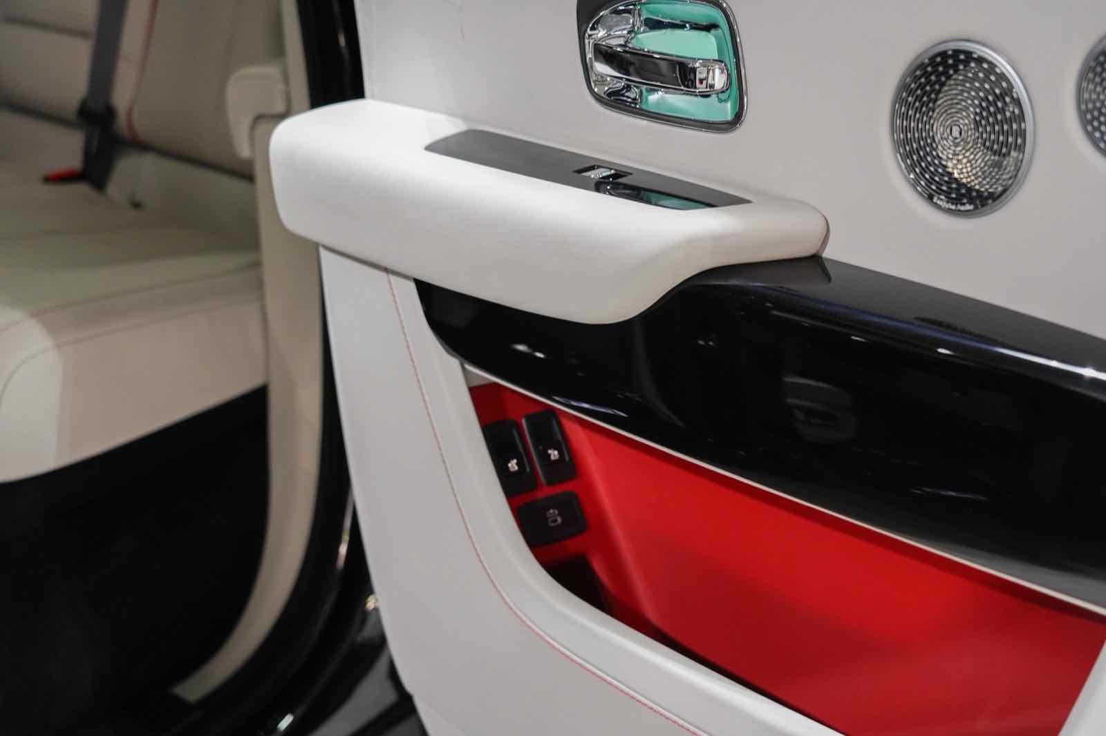 Rolls Royce Cullinan Black Badge for rent in Dubai, photo 6