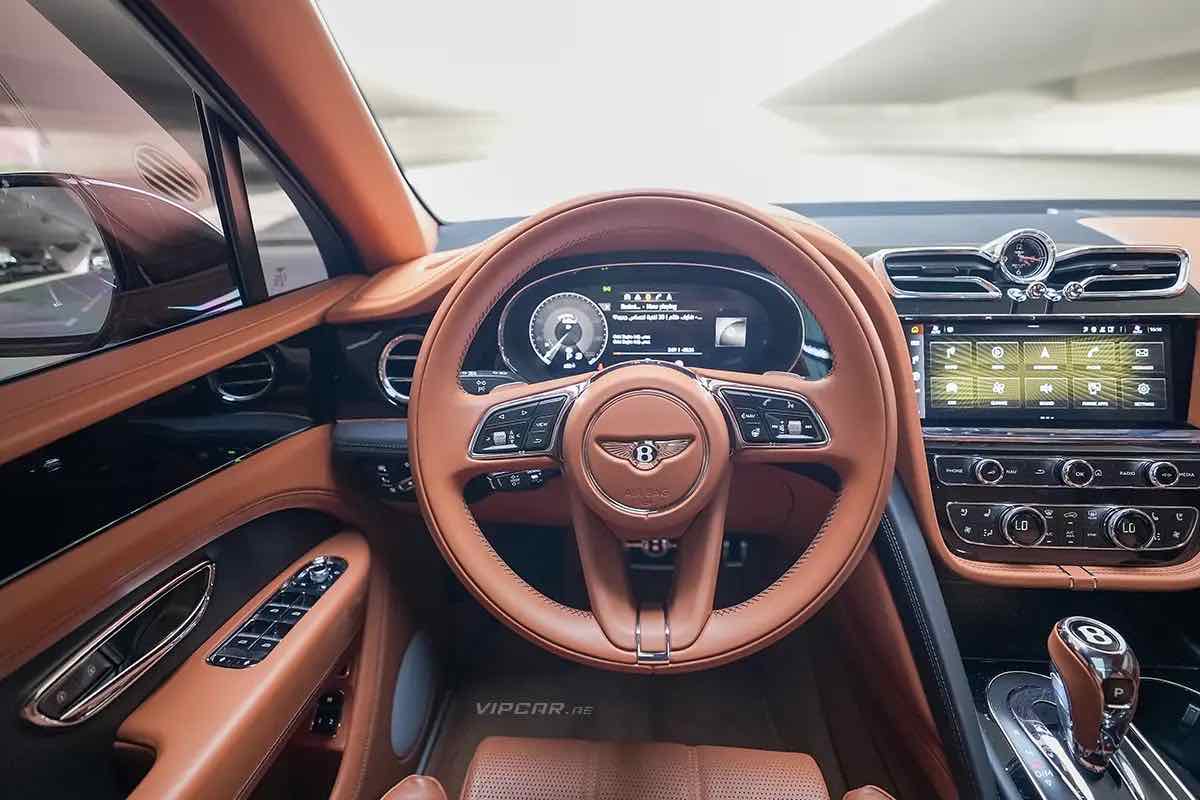 Bentley Bentayga S for rent in Dubai, photo 6