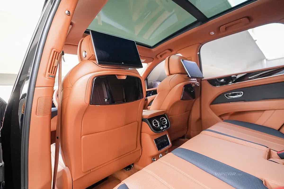 Bentley Bentayga S for rent in Dubai, photo 8