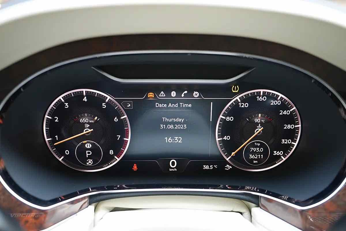 Bentley Continental GT V8 for rent in Dubai, photo 6
