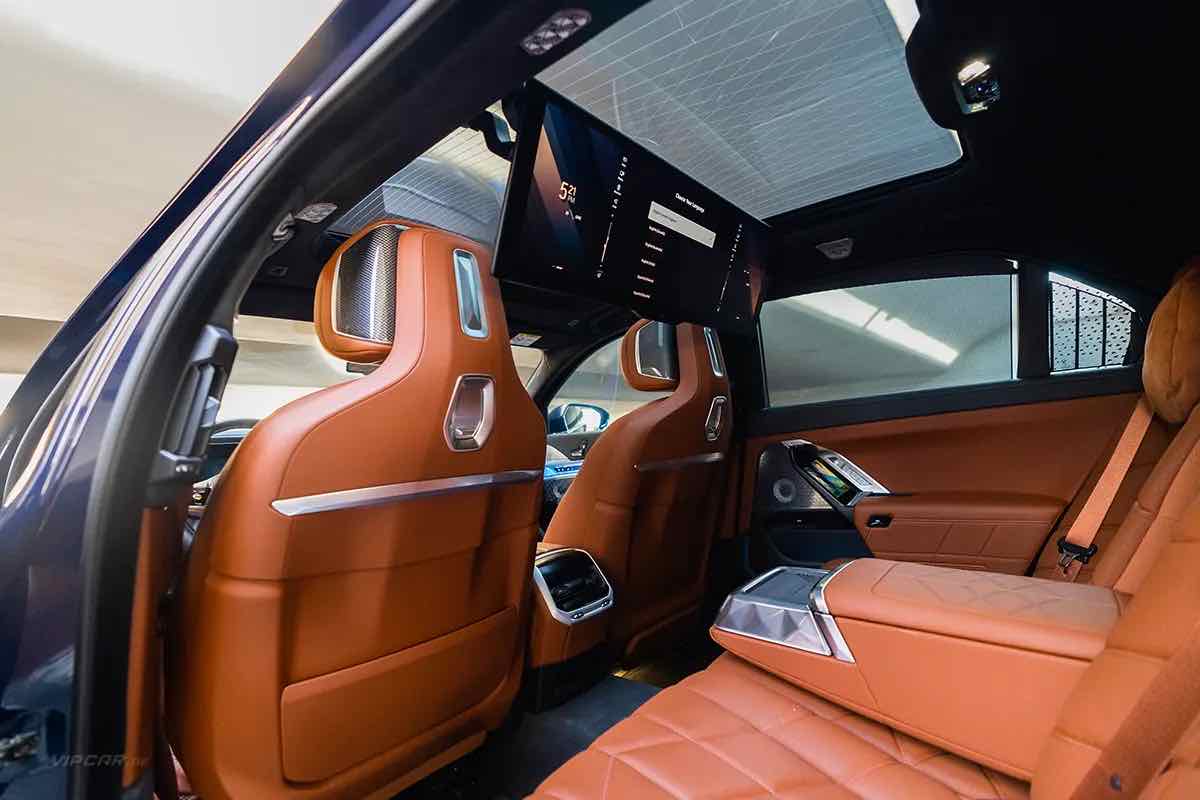 BMW 740Li for rent in Dubai, photo 8