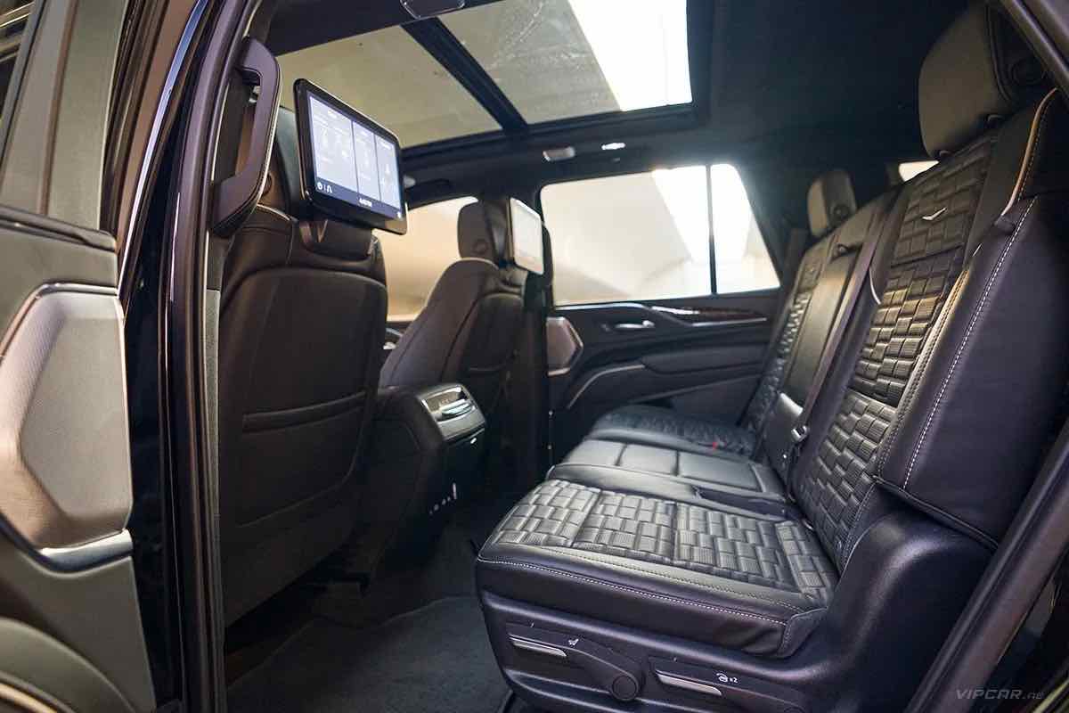 Cadillac Escalade for rent in Dubai, photo 4