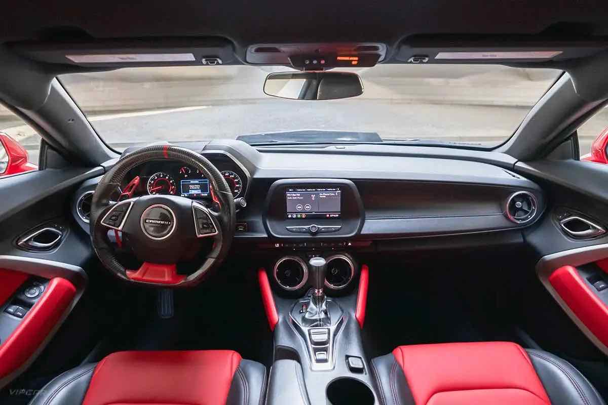 Chevrolet Camaro for rent in Dubai, photo 5