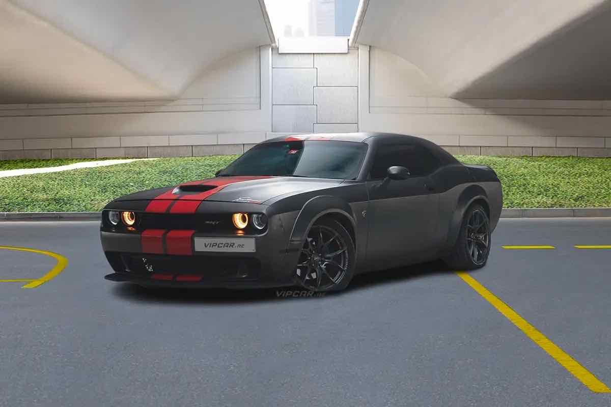 Dodge Challenger, luxury car rental in Dubai
