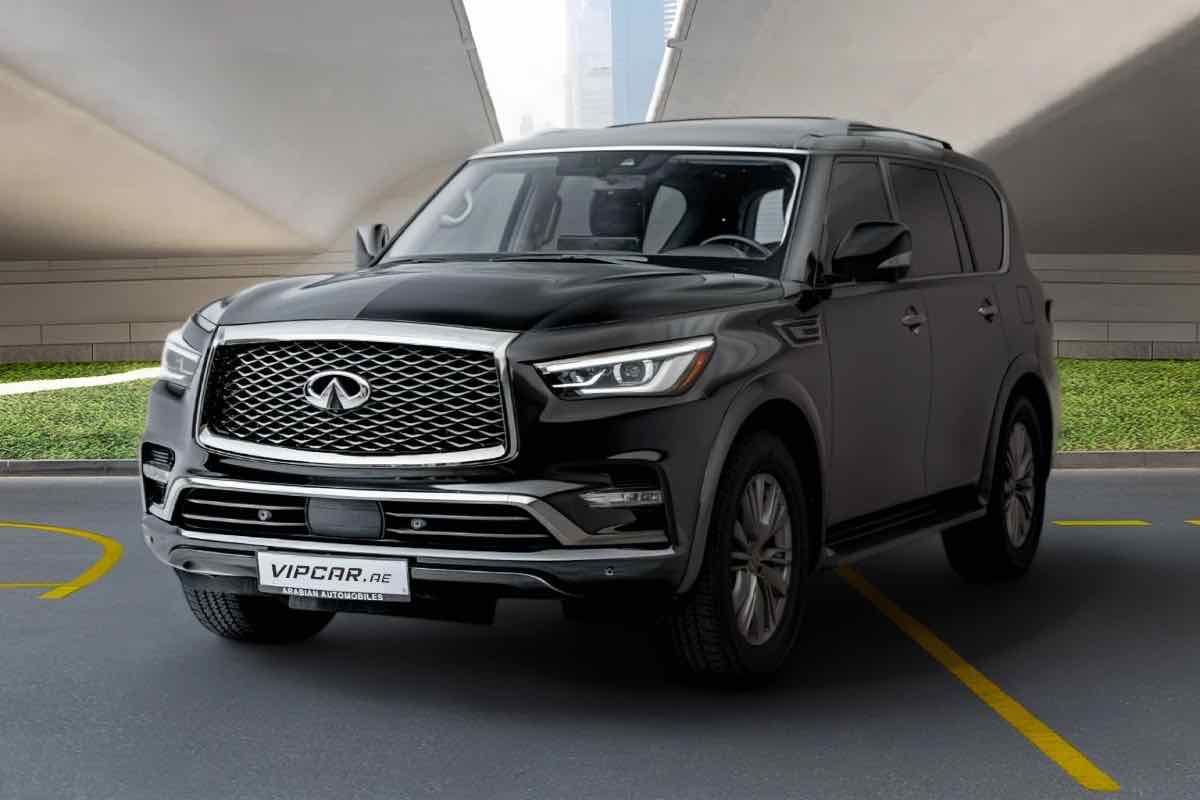 Infiniti QX80, luxury car rental in Dubai