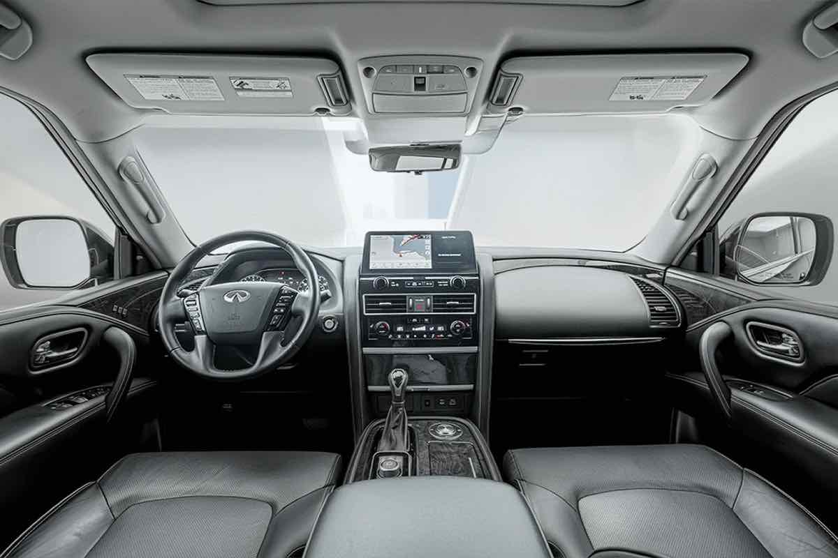 Infiniti QX80 for rent in Dubai, photo 2