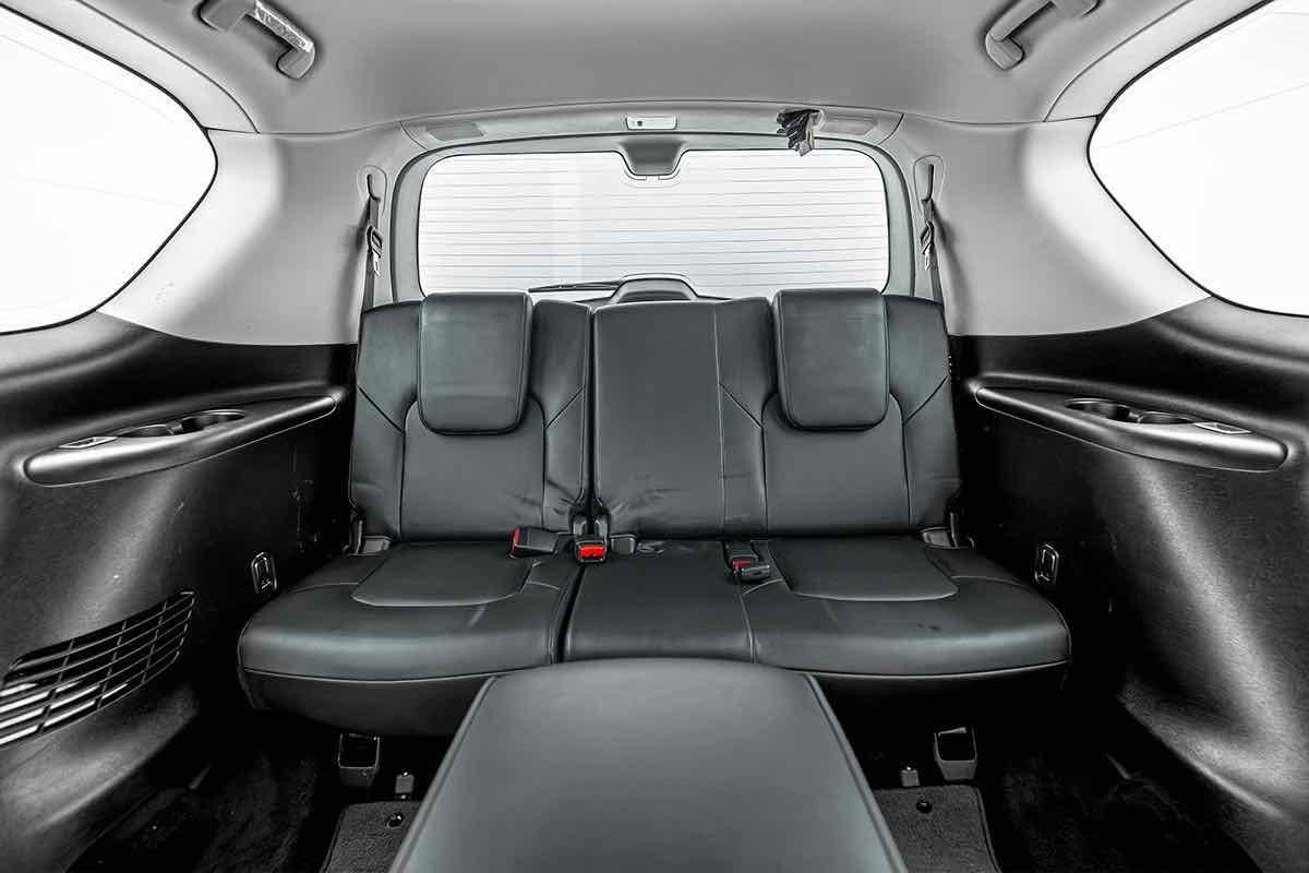 Infiniti QX80 for rent in Dubai, photo 5