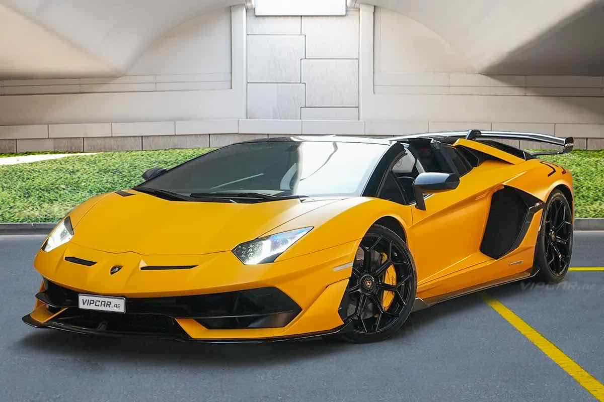 Lamborghini Aventador SVJ, luxury car rental in Dubai